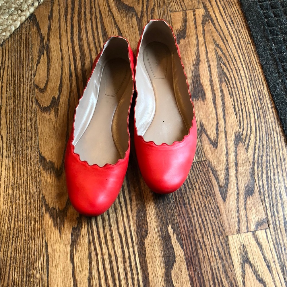 Chloe Flat